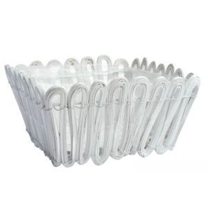 Cos patrat impletit pentru aranjamente florale